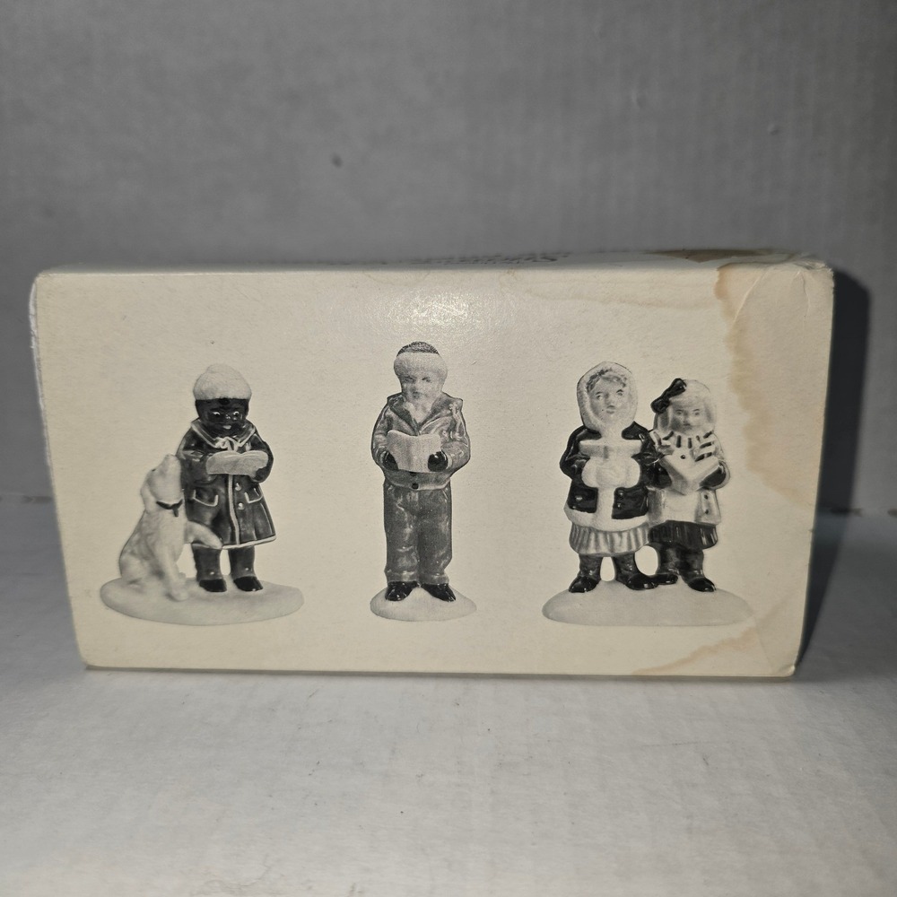 Department 56 Original Snow Village HERE WE COME A CAROLING #51616 3-piece set - Picture 5 of 8